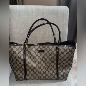 Gucci tote bag